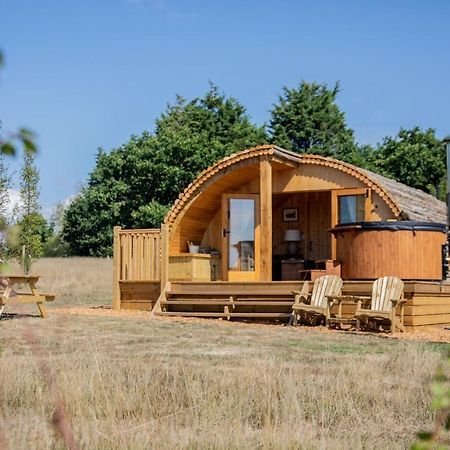 Barnhorn Glamping Villa Hooe Екстериор снимка