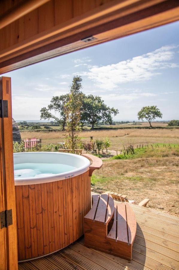 Barnhorn Glamping Villa Hooe Екстериор снимка