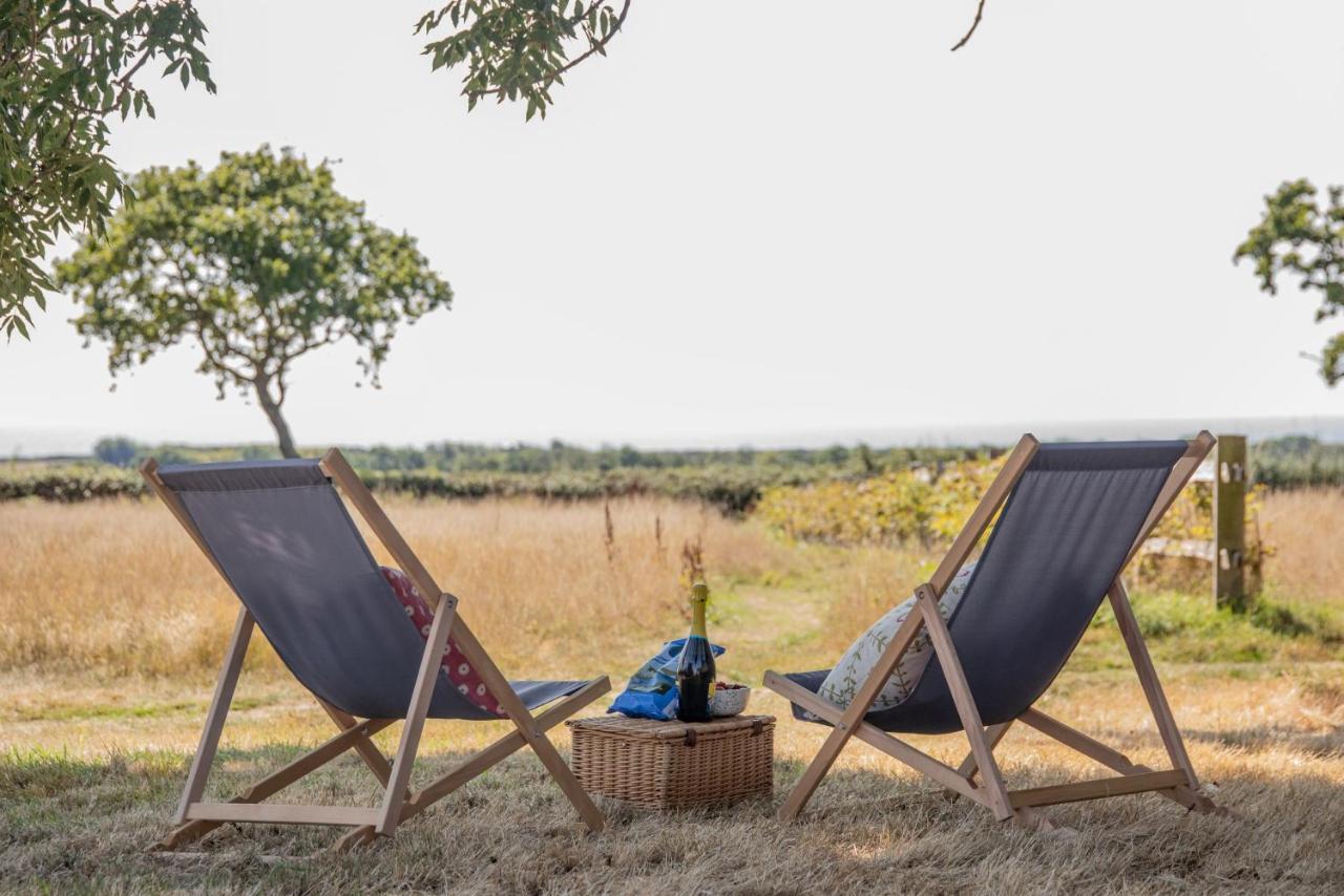 Barnhorn Glamping Villa Hooe Екстериор снимка